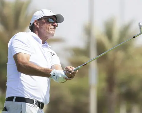 Phil Mickelson claims more players want to jump to Saudi-backed LIV Golf