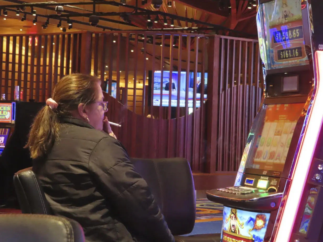 Casino workers seethe as smoking ban bill is delayed yet again in New Jersey Legislature