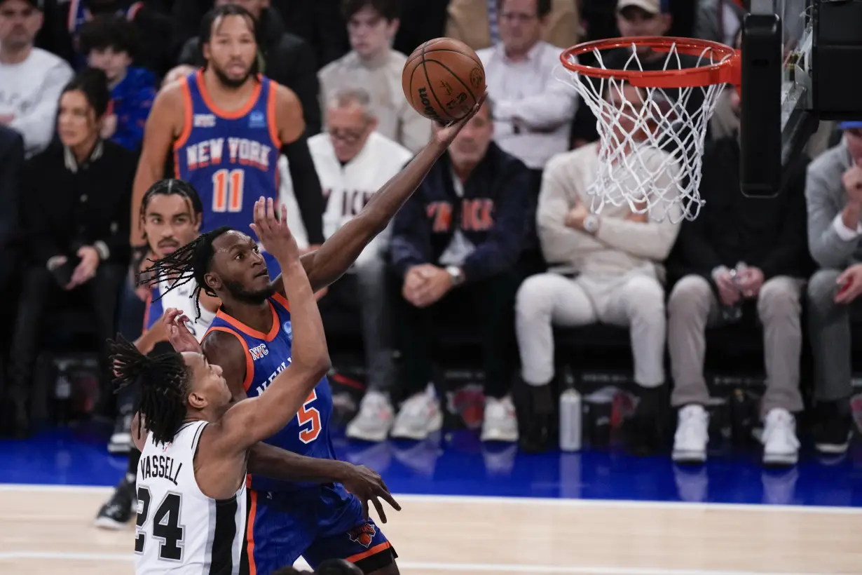 Wembanyama has a rough debut at Madison Square Garden as the Knicks rout the Spurs 126-105