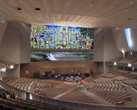 Renowned glass artist and the making of a gigantic church window featured in new film