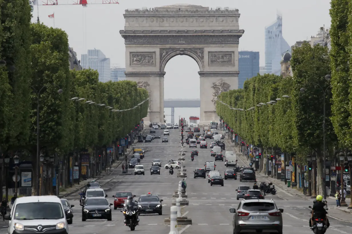 France Paris SUVs