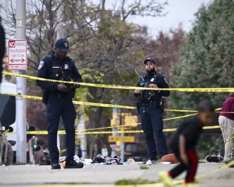 Baltimore police shooting prompts criticism of specialized gun squads