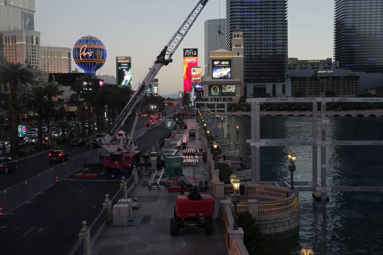 Tourists find the Las Vegas Strip remade for its turn hosting Formula One