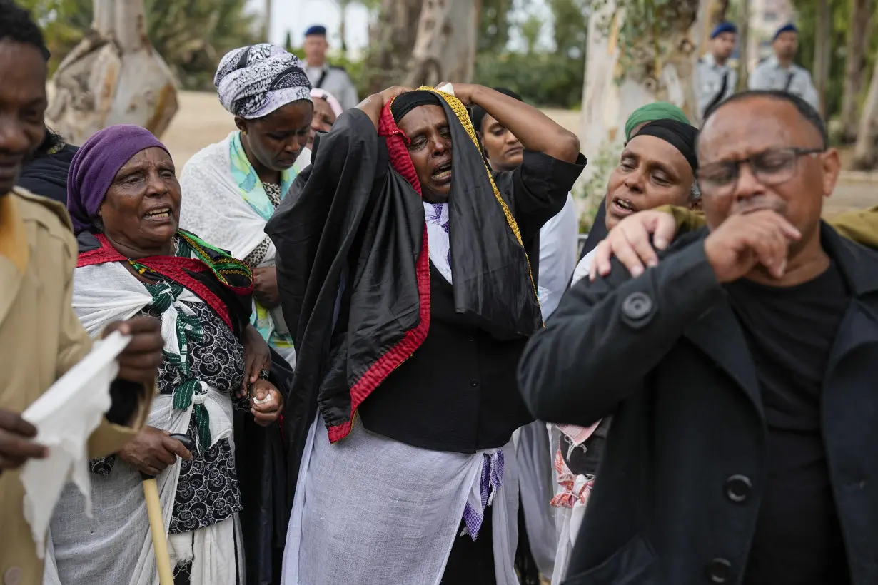 UN stops delivery of food and supplies to Gaza as communications blackout hinders aid coordination