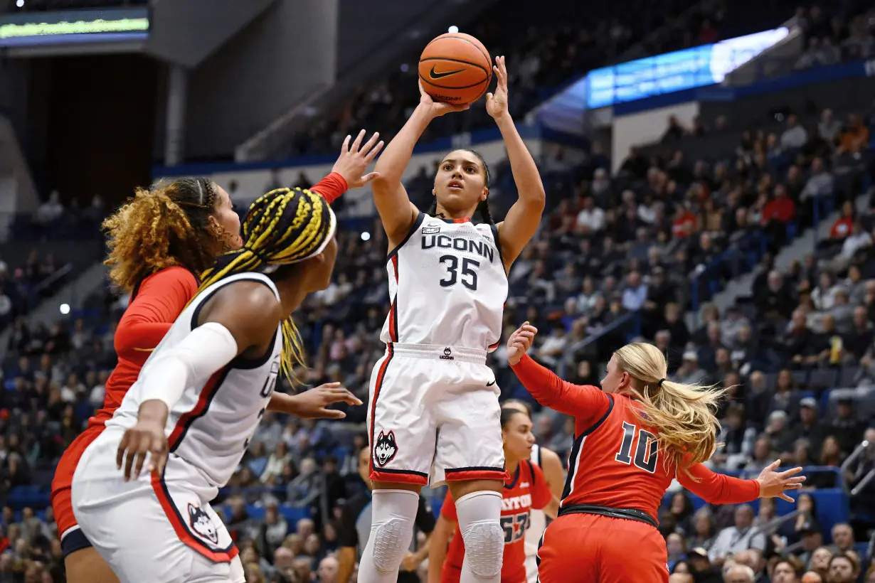 Dayton UConn Basketball