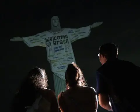 Rio's iconic Christ statue welcomes Taylor Swift with open arms thanks to Swifties and a priest