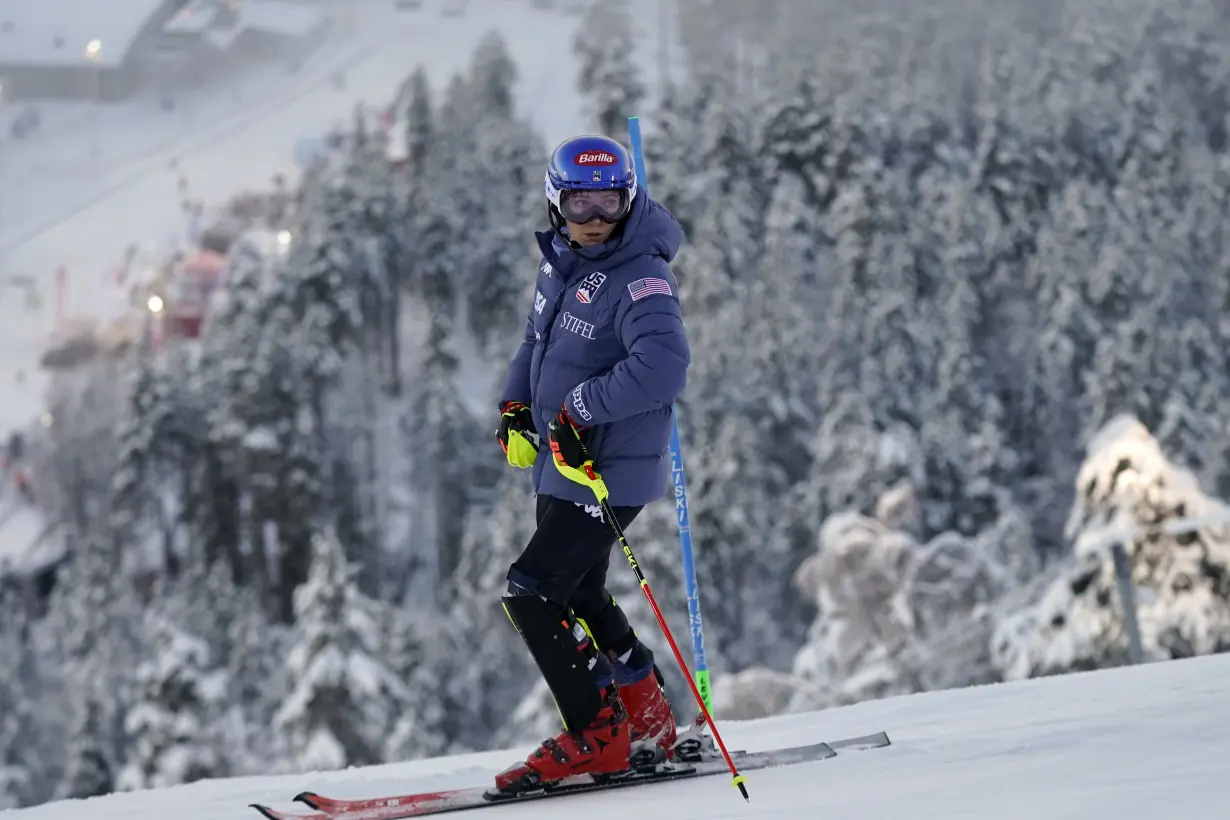 Shiffrin takes slalom for 89th World Cup win as 1st-run leader Vlhova fails to finish her second