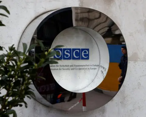 OSCE meeting causes rift over whether to share stage with Russia's Lavrov