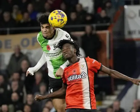 Luis Diaz sends a message for his kidnapped father after scoring for Liverpool