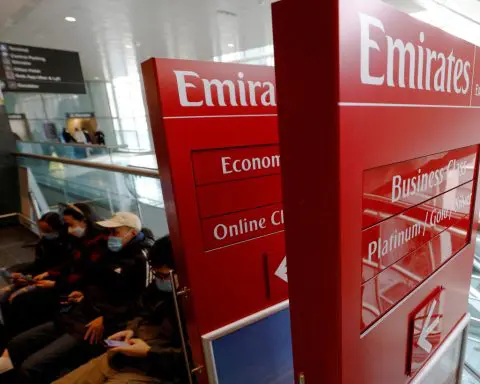 Exclusive-Emirates tells Rolls-Royce: Go back to basics, get engines right