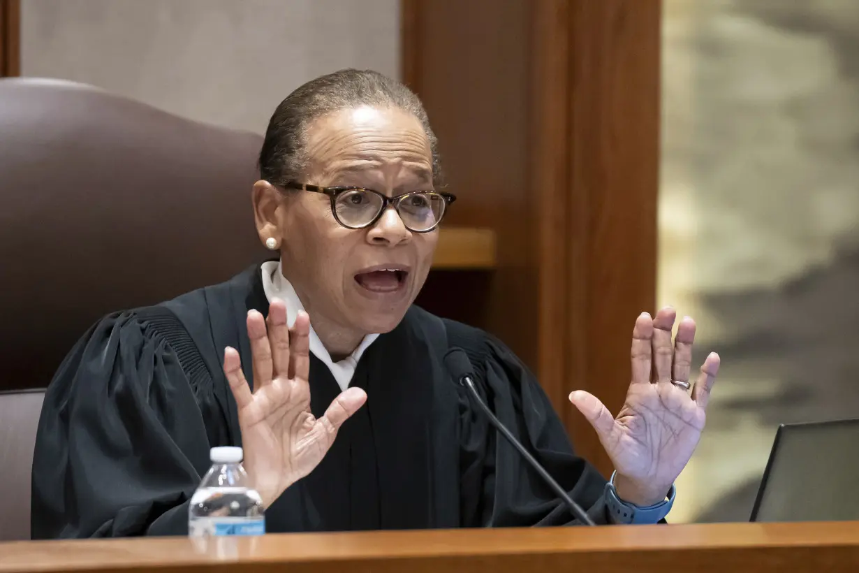 Minnesota justices appear skeptical that states should decide Trump's eligibility for the ballot