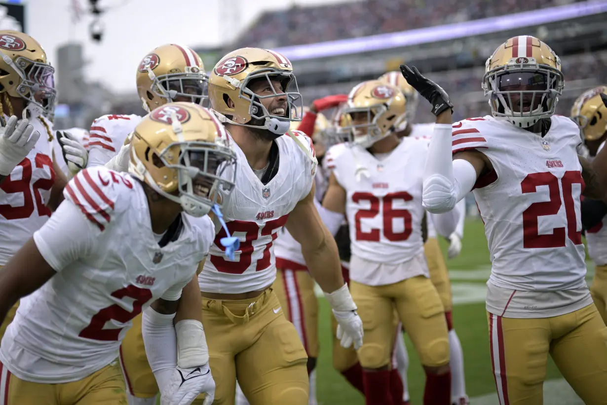 49ers dominate Jaguars 34-3 to end a 3-game skid and look like Super Bowl contenders again