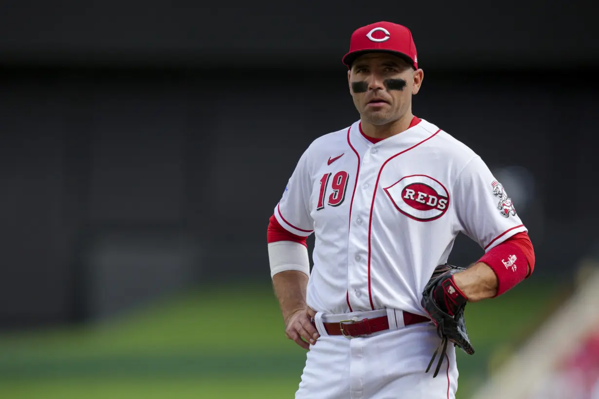 Reds-Votto Baseball