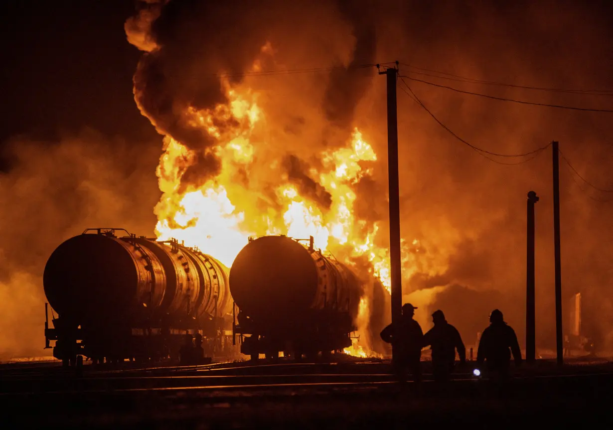 Fire following recent shelling in Donetsk