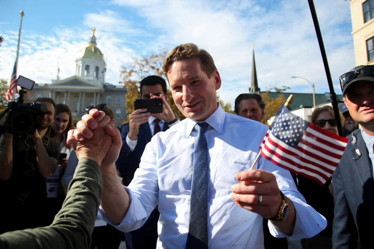 FILE PHOTO: Democratic presidential candidate Phillips files paperwork to put his name on the ballot in Concord