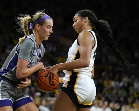 Caitlin Clark, No. 2 Iowa struggle offensively and fall 65-58 to Kansas State