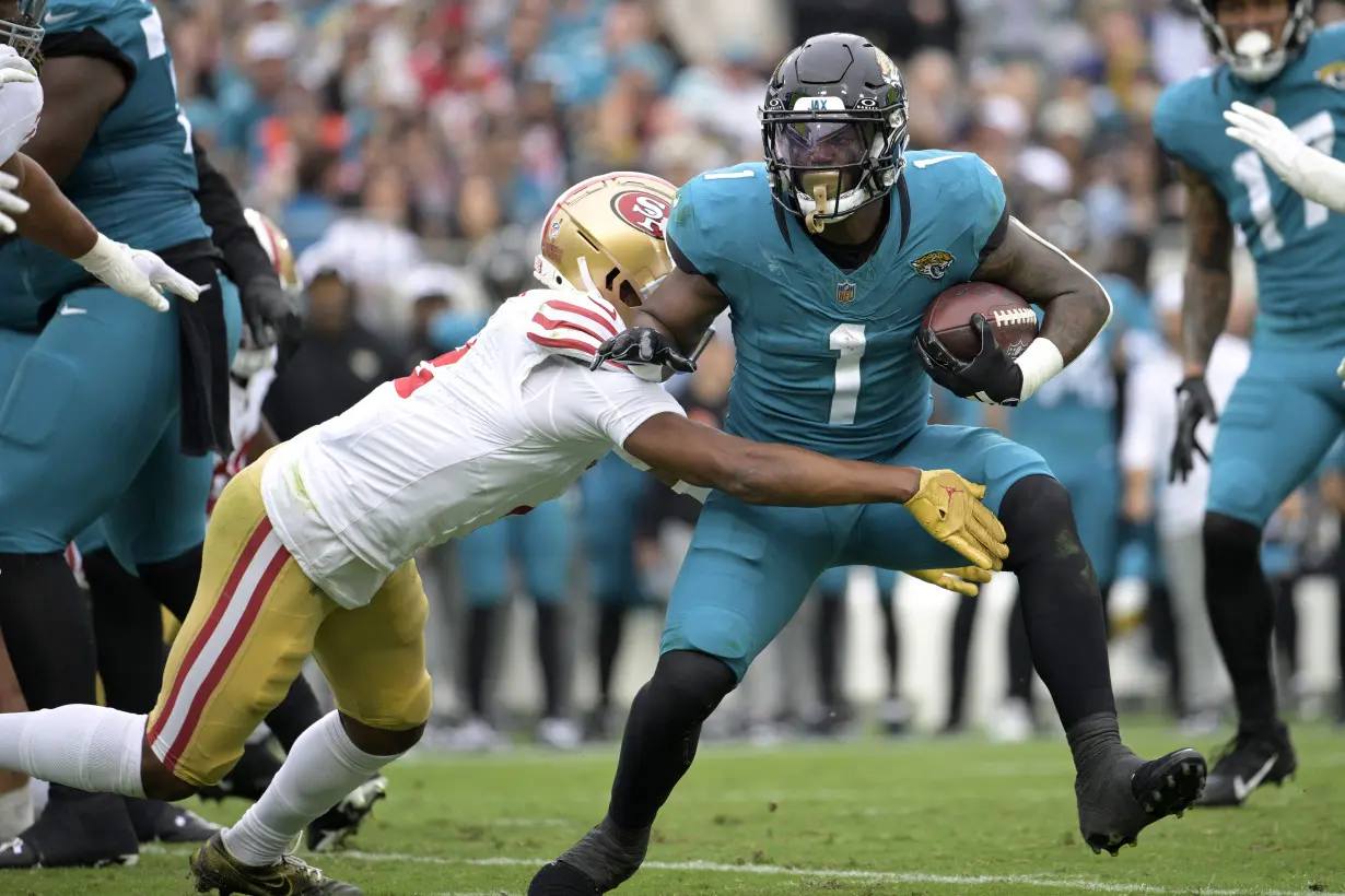 49ers dominate Jaguars 34-3 to end a 3-game skid and look like Super Bowl contenders again