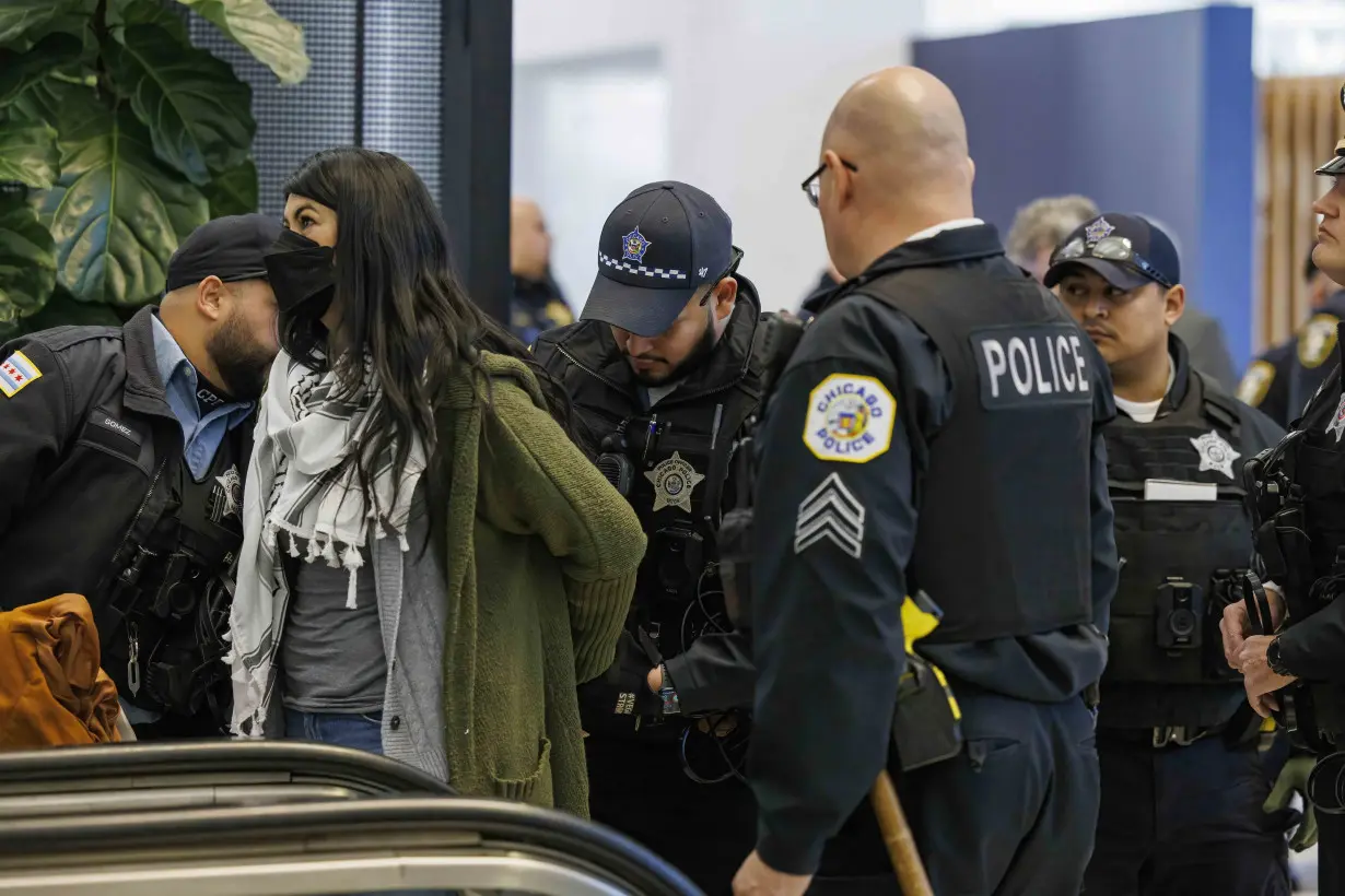 Jewish protesters and allies block Israeli consulate in Chicago, demanding a cease-fire in Gaza