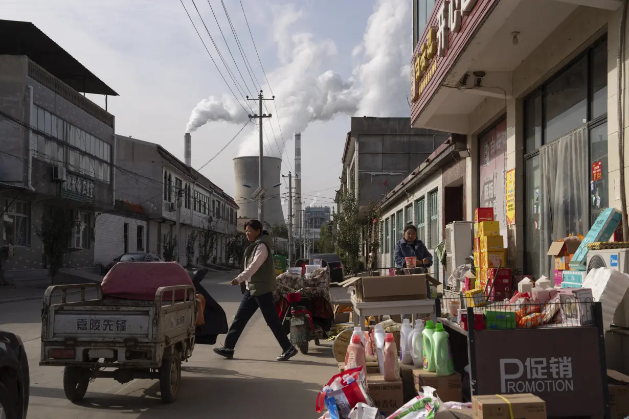 Climate contradictions key at UN talks. Less future warming projected, yet there's more current pain