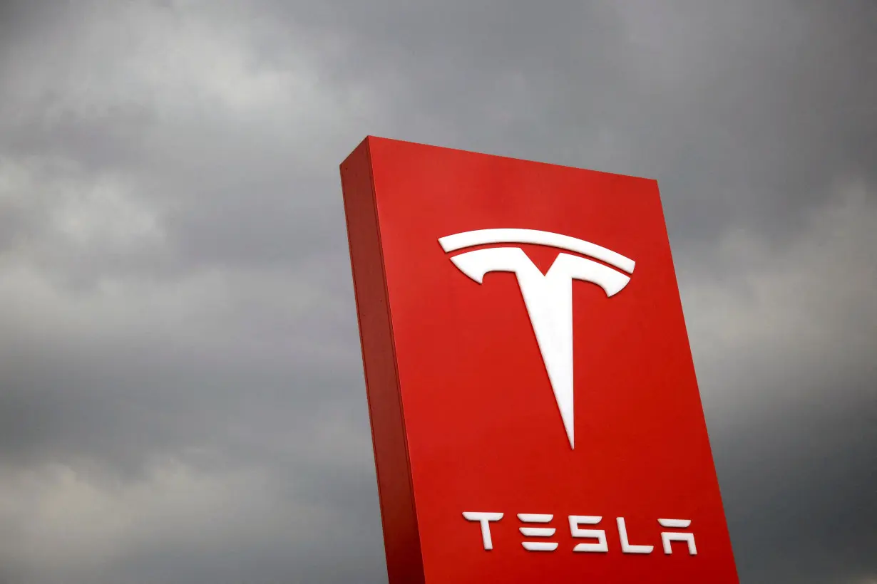FILE PHOTO: FILE PHOTO: The logo of Tesla is seen in Taipei