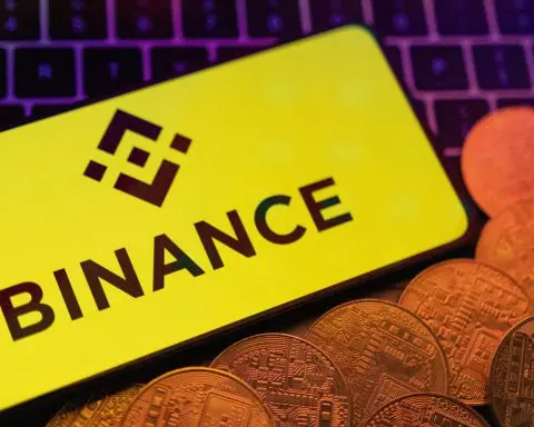 Crypto exchange Binance sees outflows of $956 million in last 24 hours - Nansen