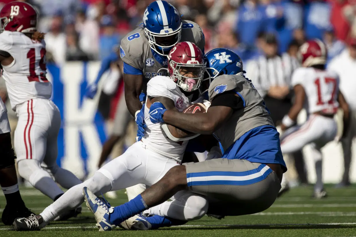 Jalen Milroe has 6 touchdowns, No. 8 Alabama blows out Kentucky 49-21 to clinch SEC West title