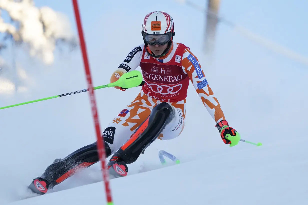 Shiffrin takes slalom for 89th World Cup win as 1st-run leader Vlhova fails to finish her second