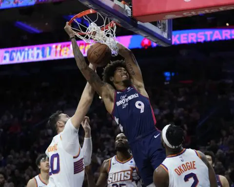 Police say no video found of alleged hit-and run accident involving 76ers' Oubre; coach backs player