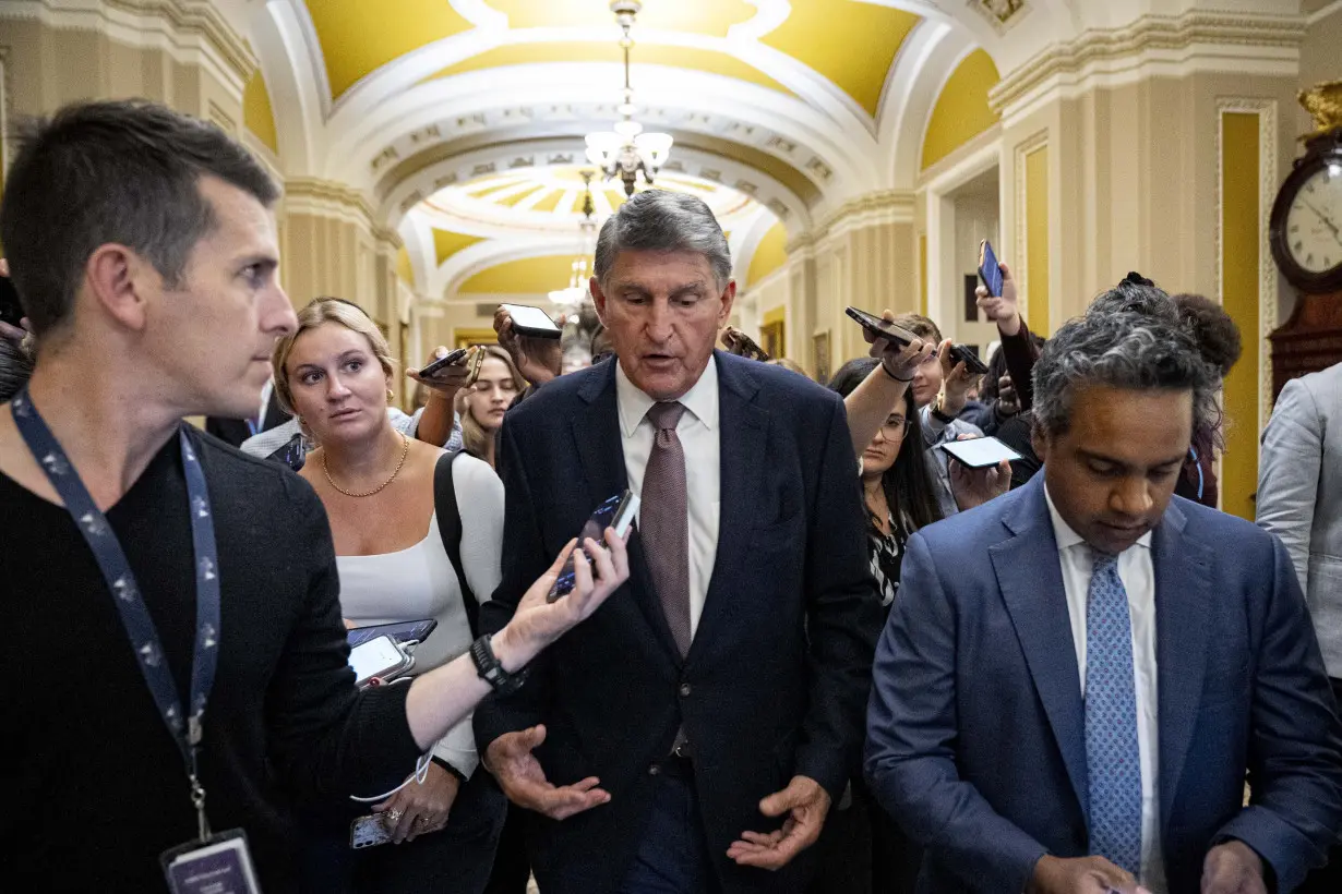 Manchin decision hurts Democrats' Senate hopes and sparks new speculation about a presidential bid