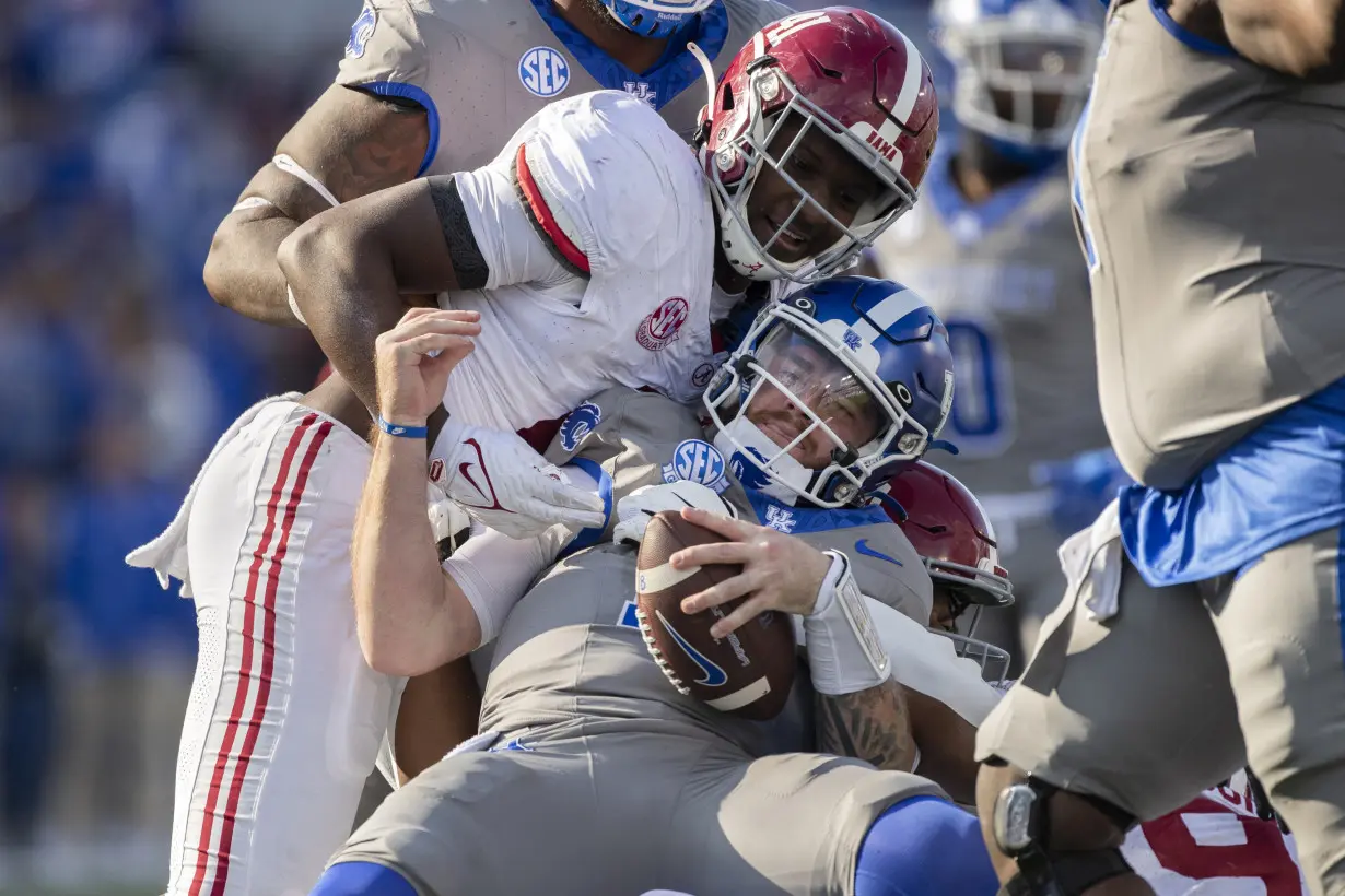 Jalen Milroe has 6 touchdowns, No. 8 Alabama blows out Kentucky 49-21 to clinch SEC West title