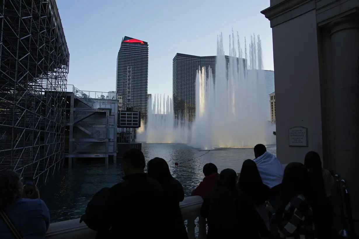 Tourists find the Las Vegas Strip remade for its turn hosting Formula One