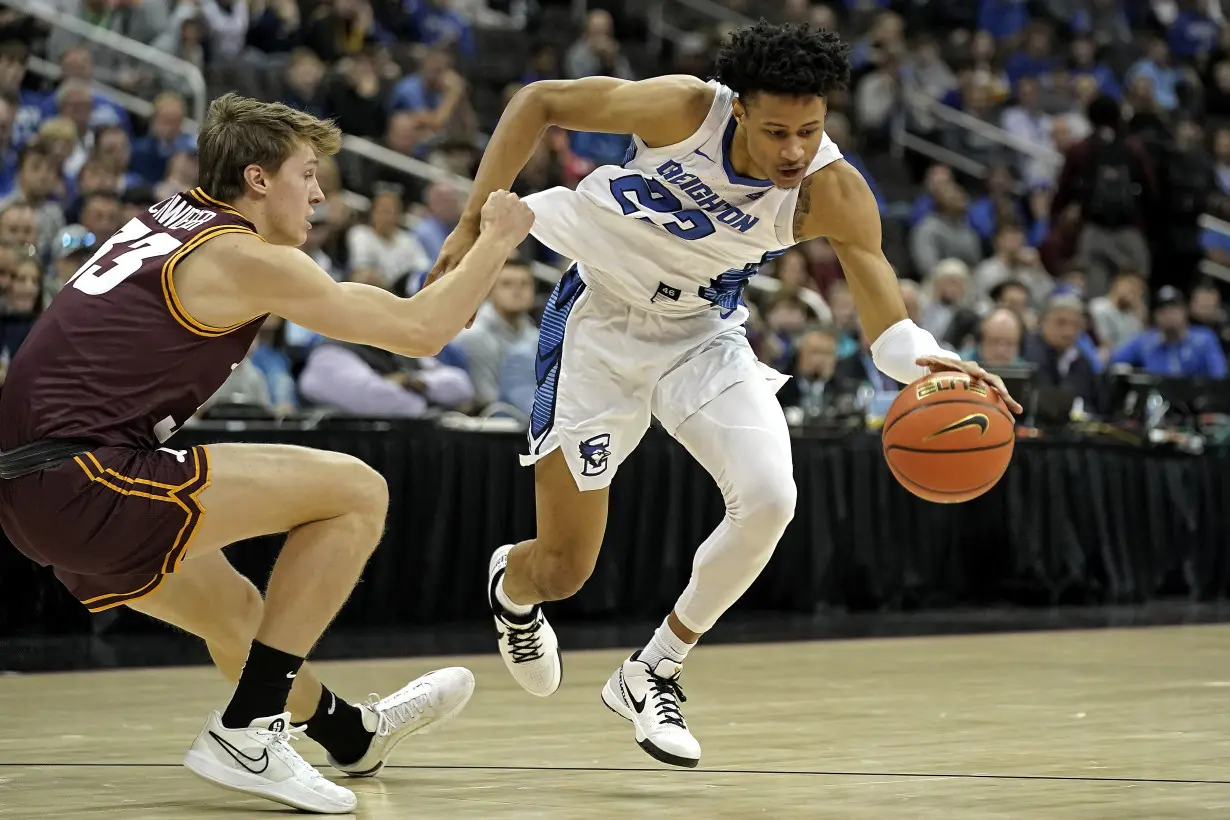 Loyola Chicago Creighton Basketball