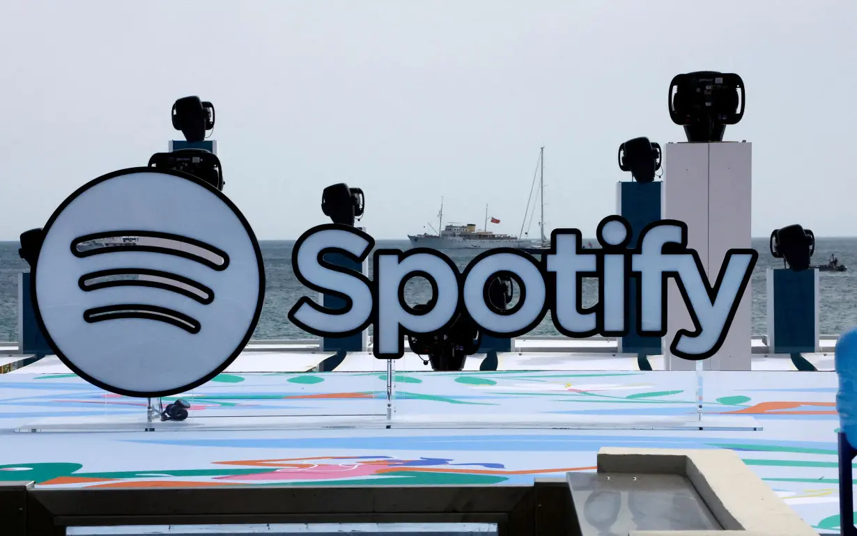 Spotify to use Google's AI to tailor podcasts, audiobooks recommendations