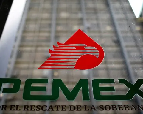 Exclusive-Mexico's Pemex, New Fortress Energy scrap deepwater gas project -sources