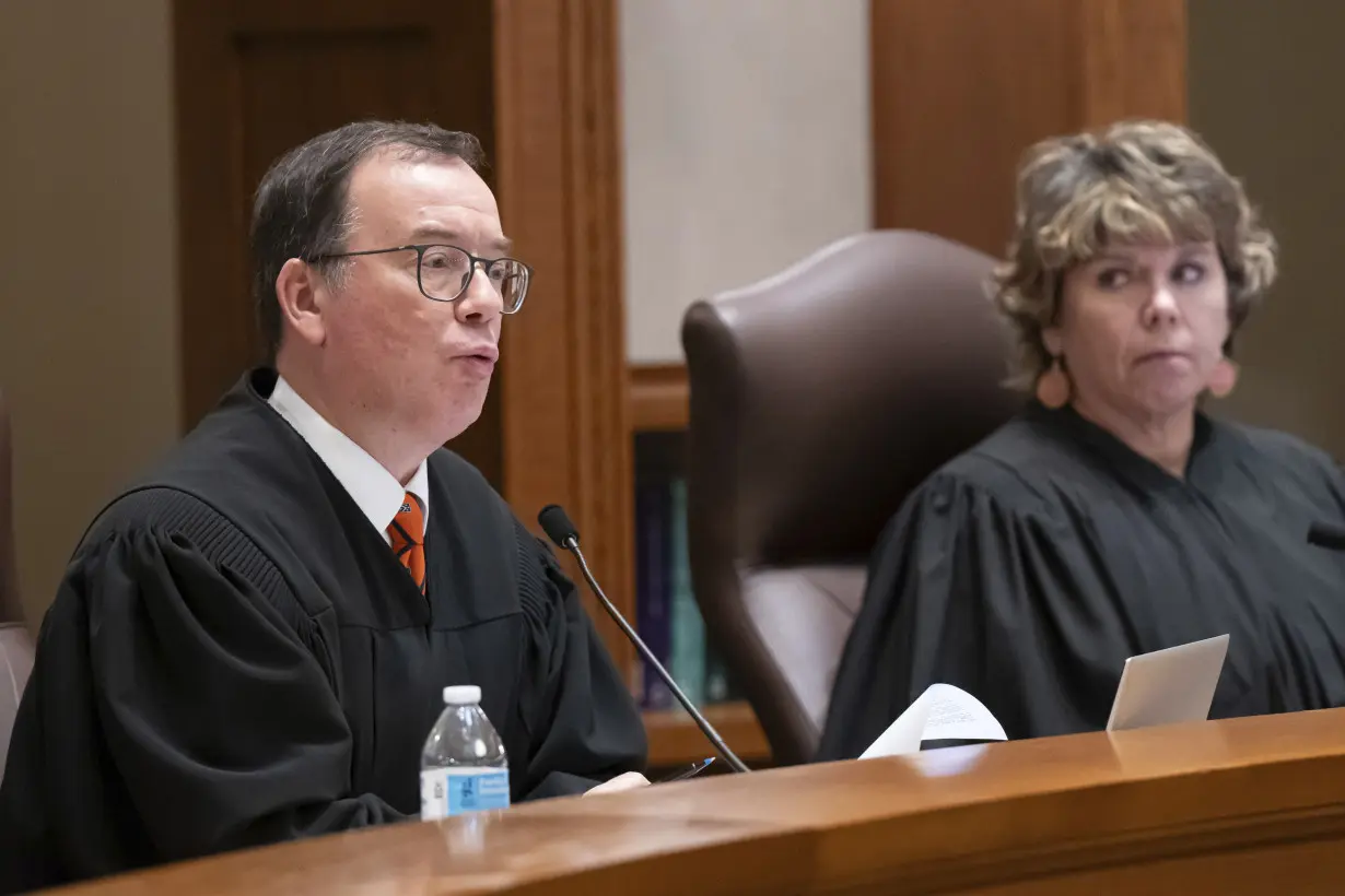 Minnesota justices appear skeptical that states should decide Trump's eligibility for the ballot