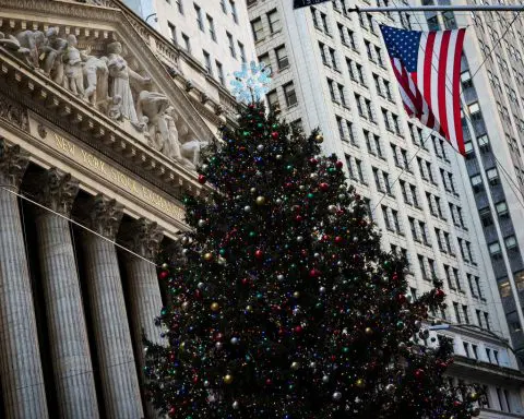 Wall Street tumbles to sharply lower close as abrupt sell-off snaps rally