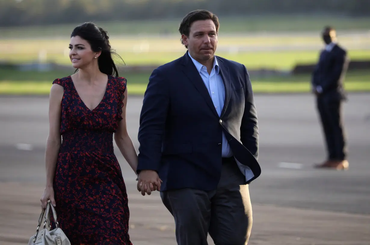 DeSantis forms new fundraising effort as Iowa showdown looms