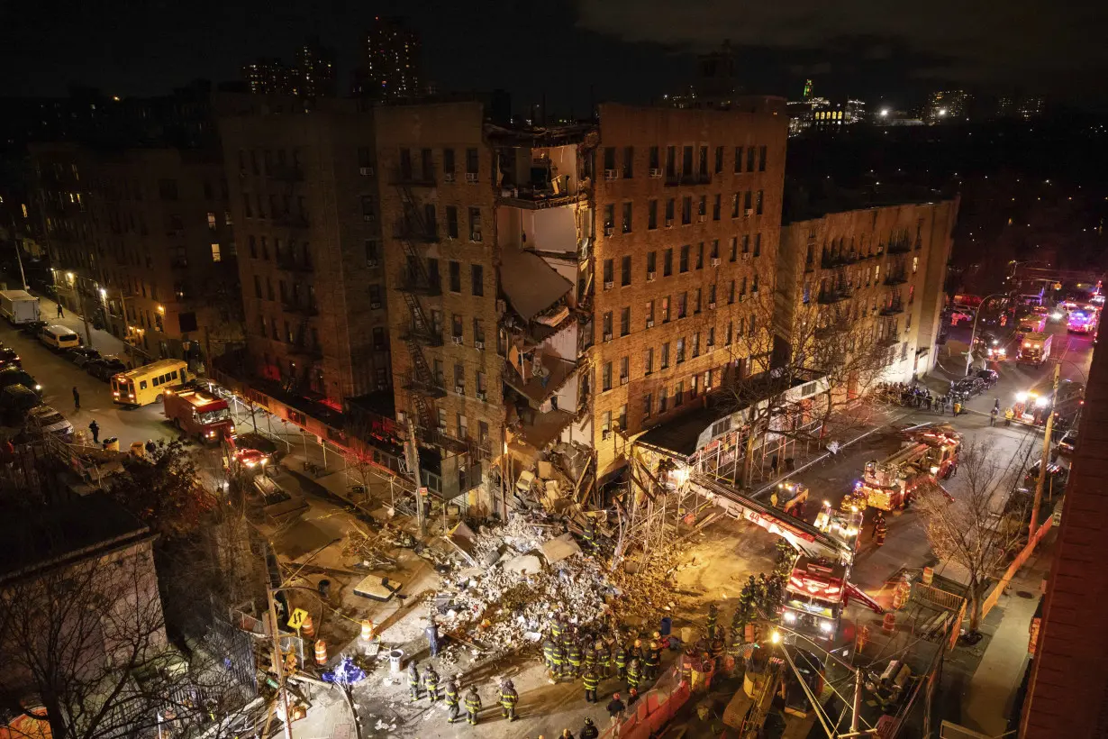 No victims found in huge debris pile after corner of Bronx apartment building collapses