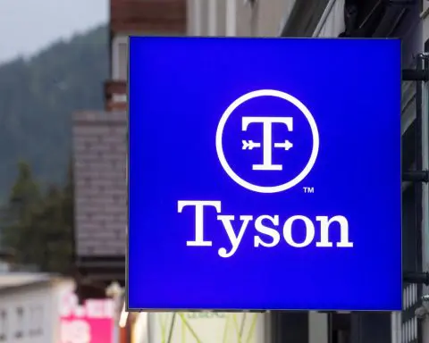 Egg producer Cal-Maine to buy Tyson's chicken plant in Missouri