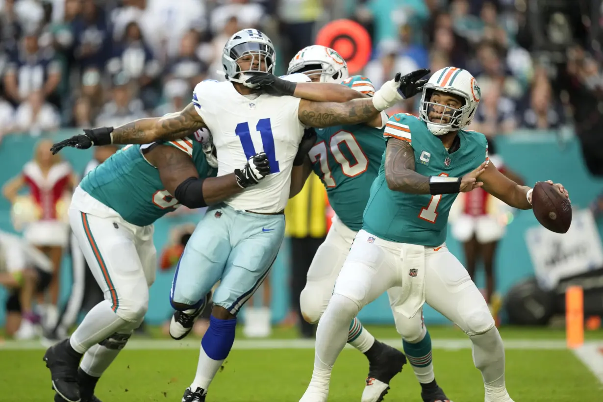 Dolphins nip Cowboys 22-20 on Jason Sanders' last-second field goal, secure playoff spot