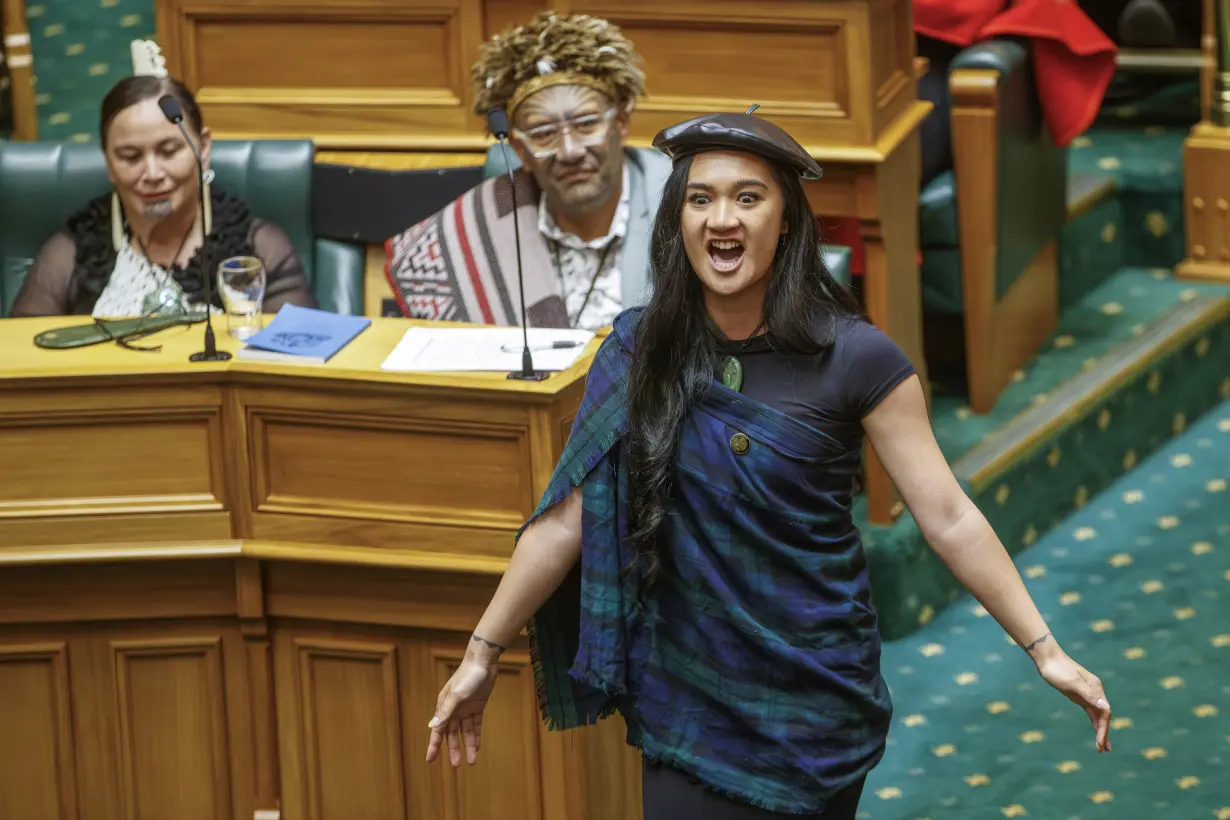 Thousands protest Indigenous policies of New Zealand government as lawmakers are sworn in