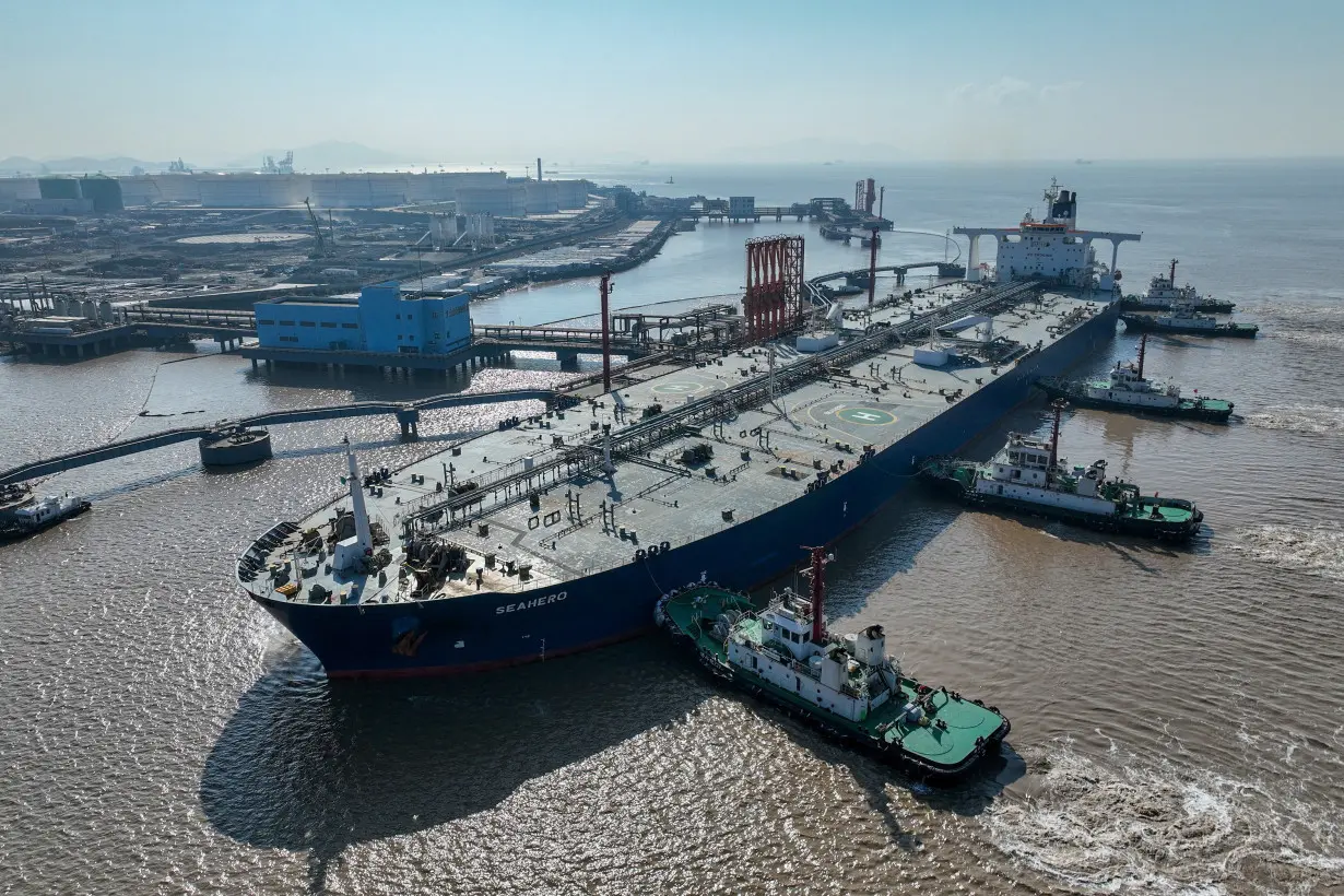 FILE PHOTO: Crude oil tanker in Zhoushan