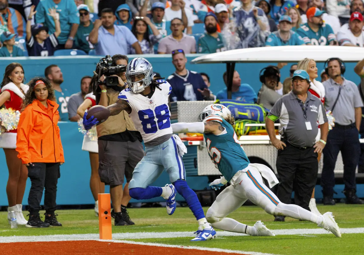 Cowboys Dolphins Football