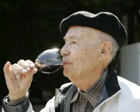 Miljenko 'Mike' Grgich, an immigrant who put Napa Valley on the world's wine map, dies at 100