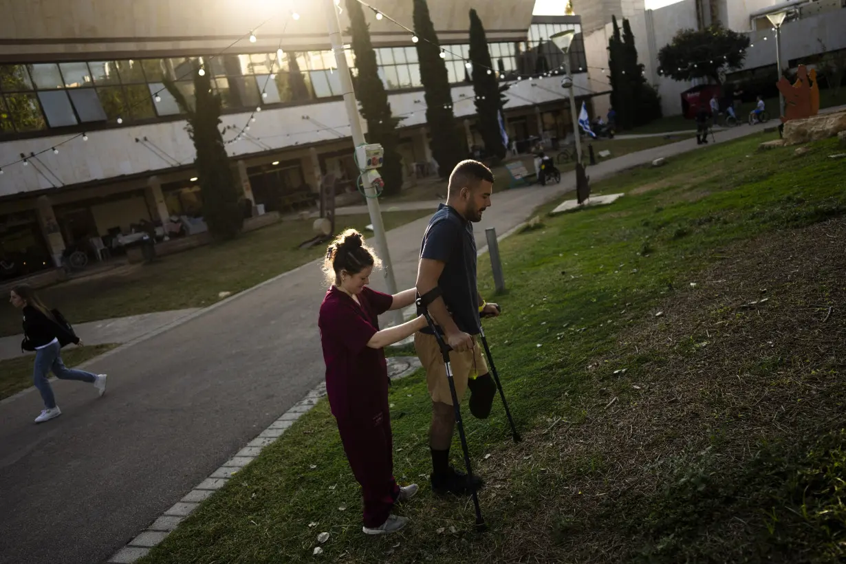 APTOPIX Israel War Wounded Soldiers