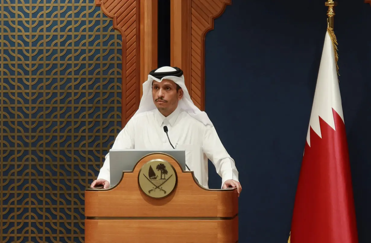 Joint press conference with Qatar's Prime Minister and Foreign Minister Sheikh Mohammed bin Abdulrahman Al Thani and French Foreign Minister Colonna, in Doha