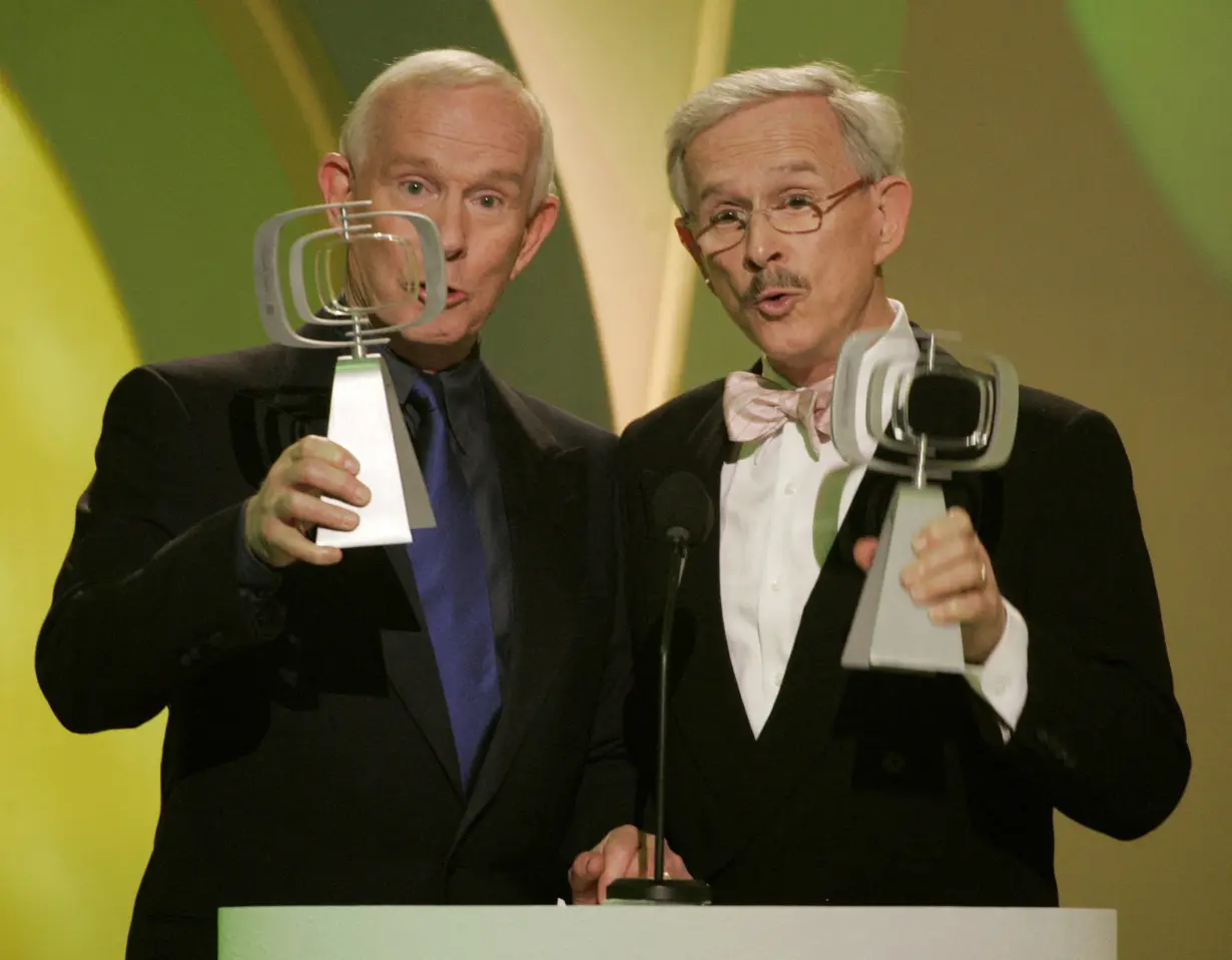 FILE PHOTO: Tom and Dick Smothers accept award at 3rd annual TV Land Awards show.