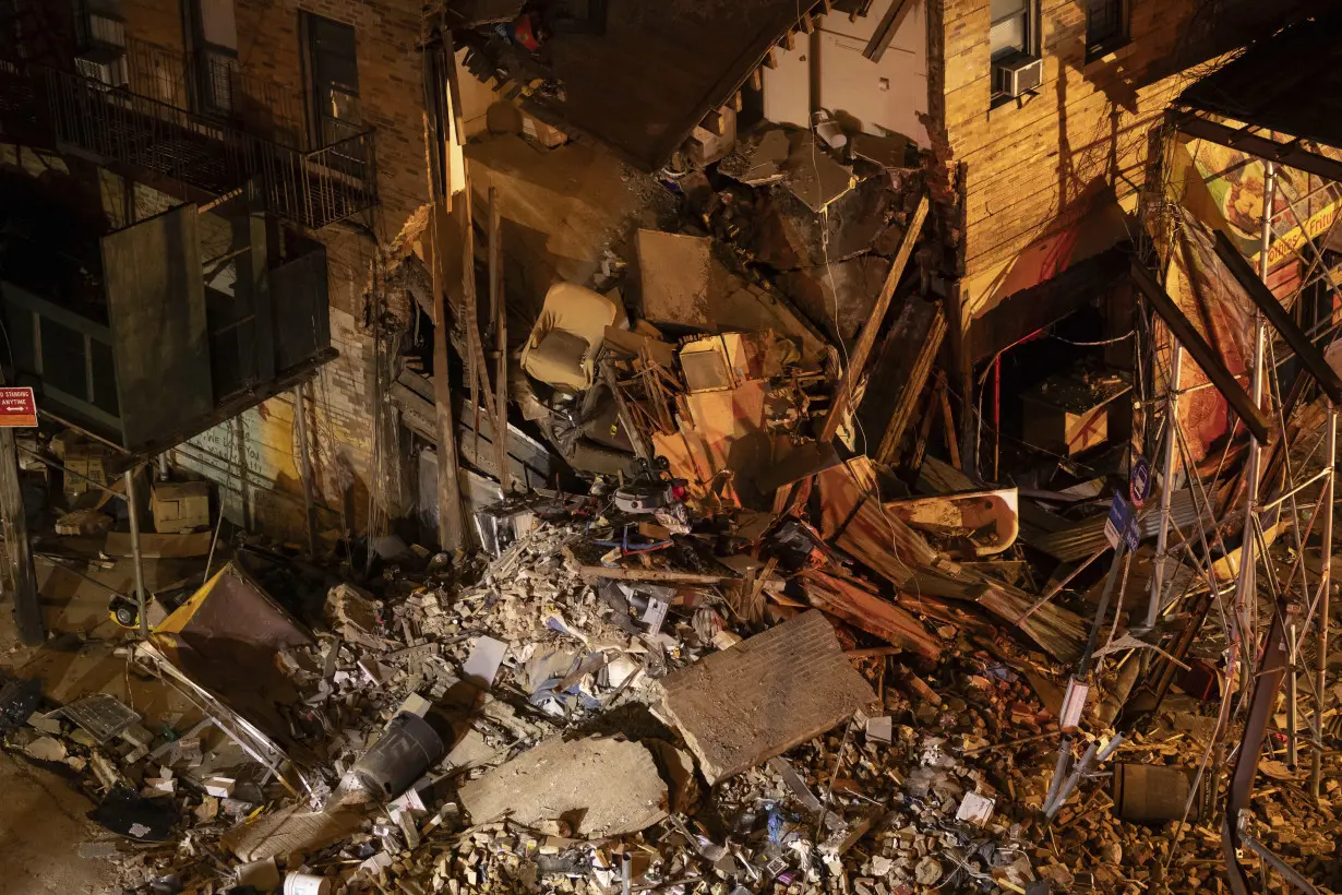 No victims found in huge debris pile after corner of Bronx apartment building collapses