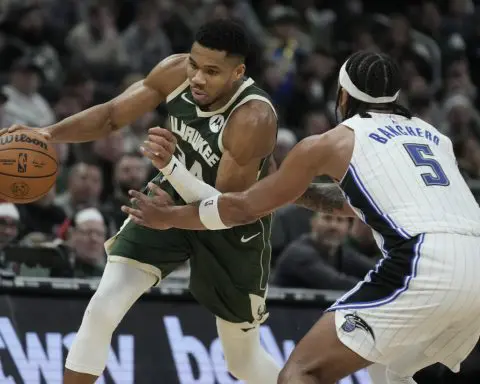 NBA scheduling quirk has Bucks making extended holiday trip to New York