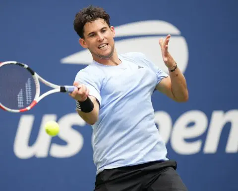 Thiem endures brush with venomous snake at Brisbane International